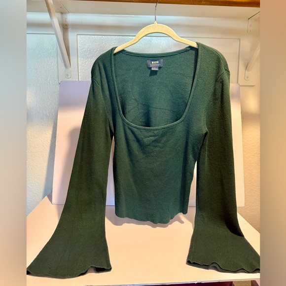 Anthropologie Maeve Green Square Neck Bell Sleeve Sweater Size Small - Picture 4 of 11